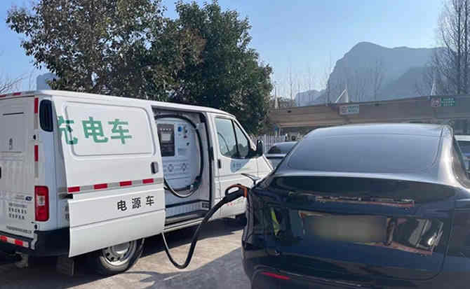 裕华区汽车搭电